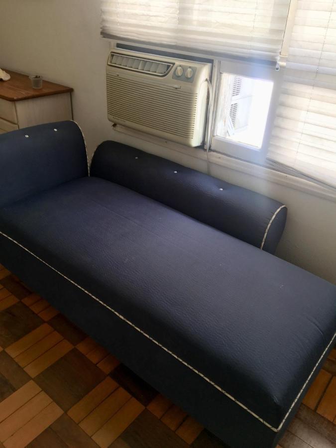 과루자 Apto Na Enseada- 3 Quadras Da Praia Da Enseada 아파트 외부 사진